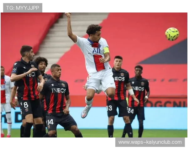 法甲里昂中场穿透激起比赛高潮，比分出现变化的瞬间