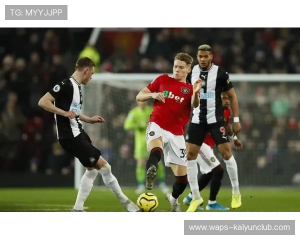 曼联青训新秀表现亮眼，未来阵容引人期待