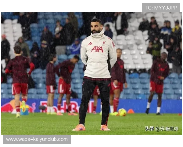 利物浦萨拉赫弧顶远射破网:一脚点燃安菲尔德的狂欢 利物浦萨拉赫弧顶远射破网:一脚点燃安菲尔德的狂欢